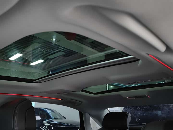 Фото 10 - Audi A8