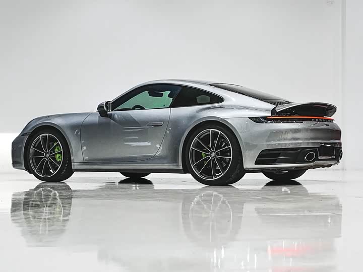 Фото 6 - Porsche 911