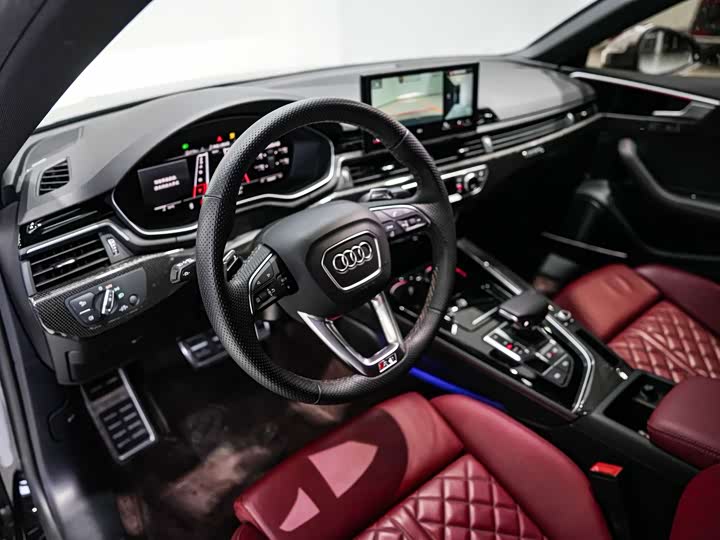 Фото 8 - Audi S5