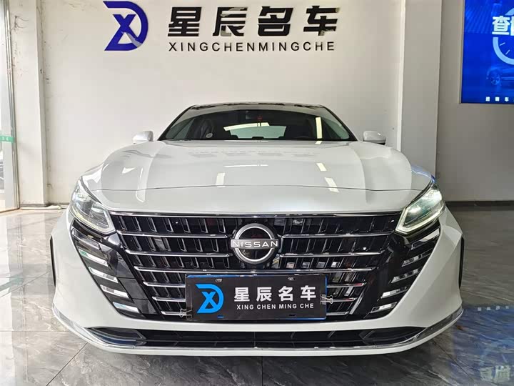 Фото 2 - Nissan Teana