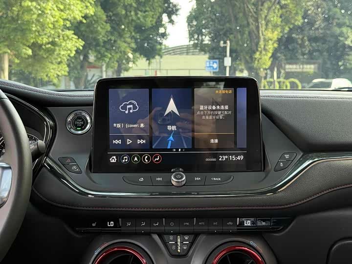 Фото 15 - Chevrolet Blazer