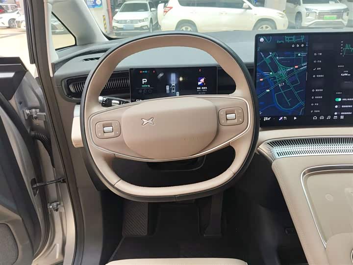 Фото 11 - XPeng X9
