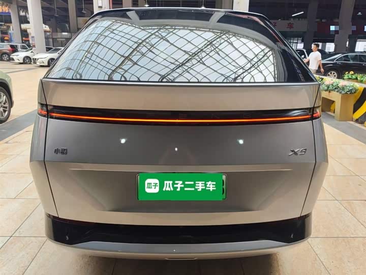 Фото 6 - XPeng X9