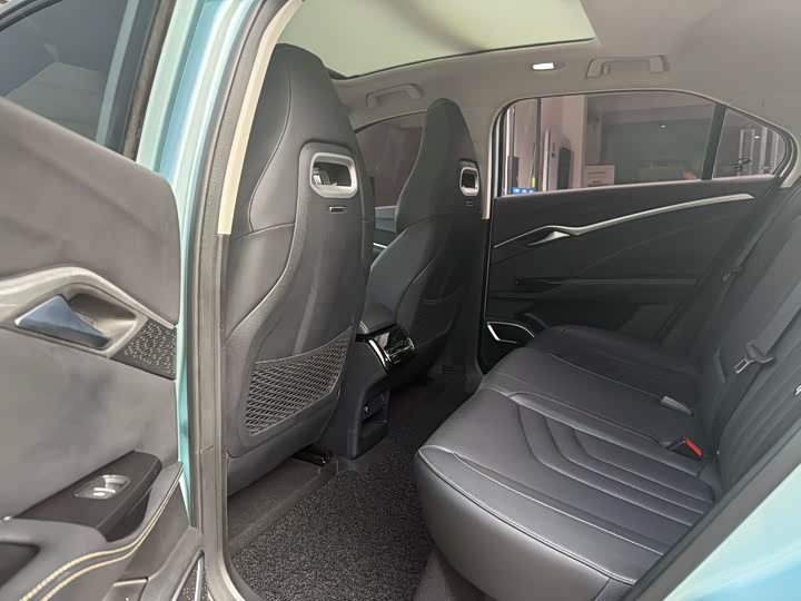 Фото 5 - Hozon U