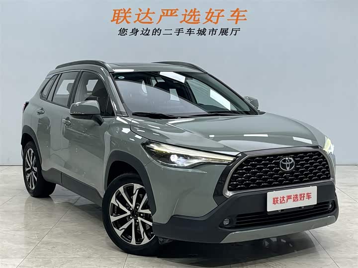 Фото 23 - Toyota Corolla Cross