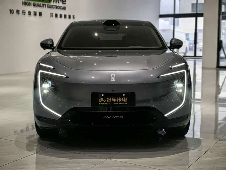 Фото 2 - Avatr 07