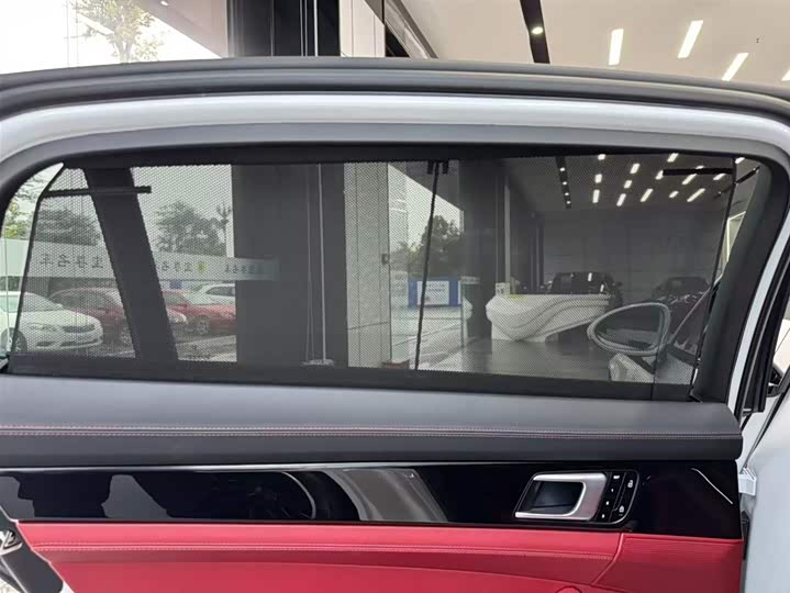 Фото 15 - Porsche Panamera