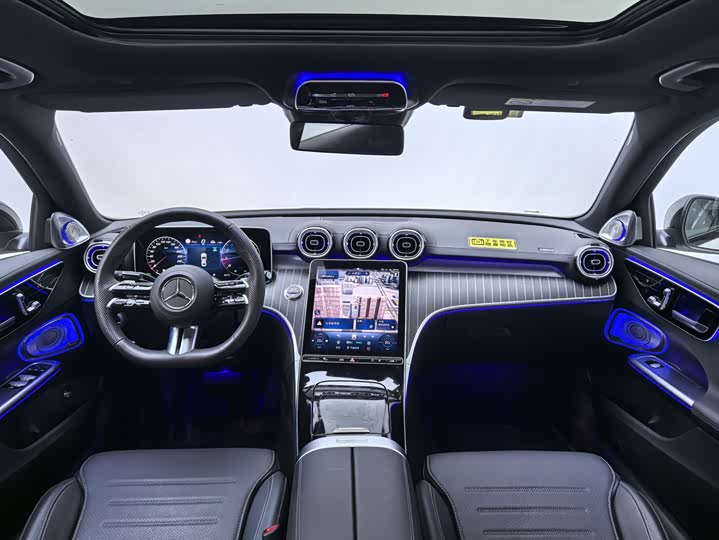 Фото 12 - Mercedes-Benz C-Class