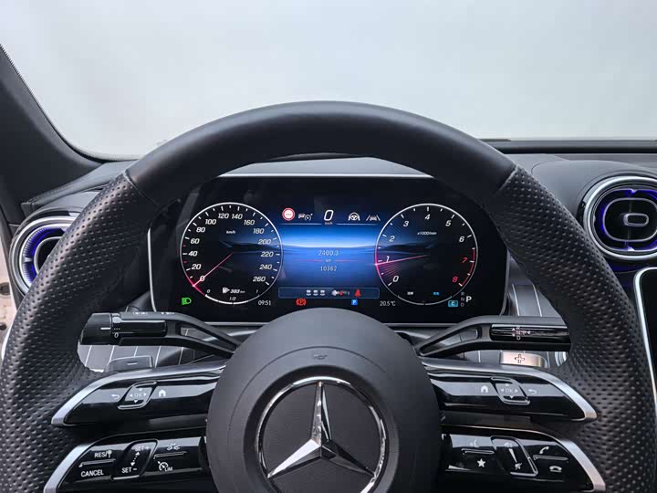 Фото 5 - Mercedes-Benz C-Class