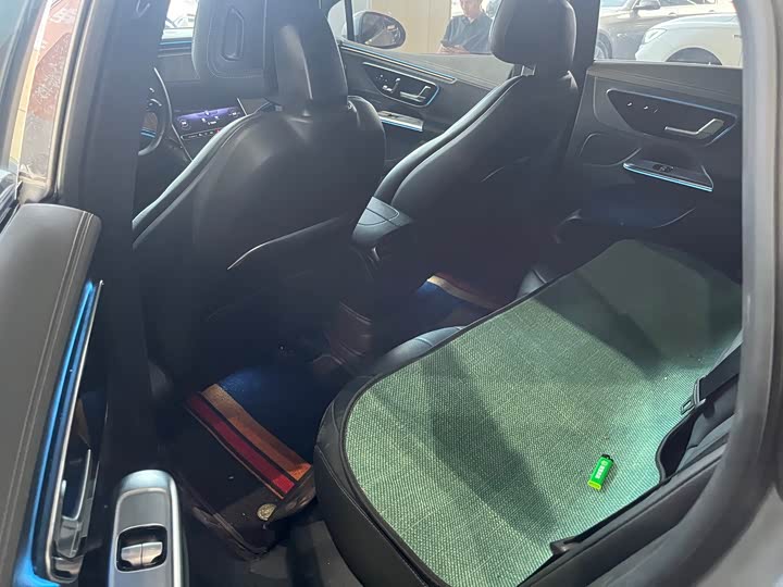 Фото 3 - Mercedes-Benz EQE