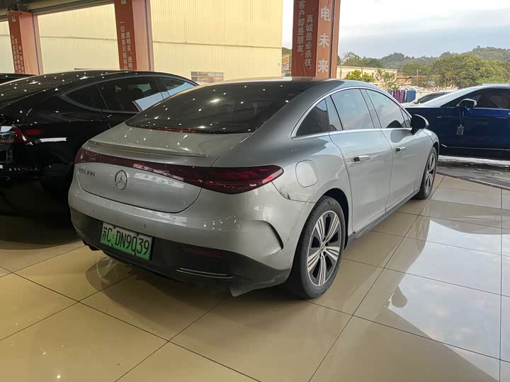 Фото 4 - Mercedes-Benz EQE