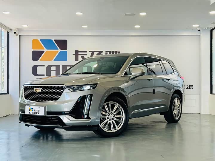 Фото 2 - Cadillac XT6