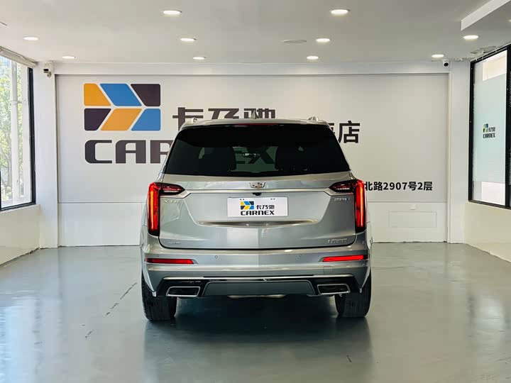 Фото 7 - Cadillac XT6