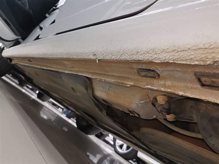 Фото 22 - Volkswagen Sagitar L