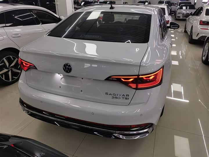 Фото 6 - Volkswagen Sagitar L