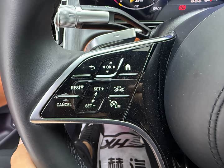 Фото 15 - Mercedes-Benz S-Class