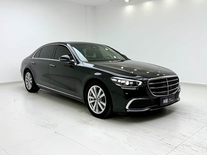 Фото 3 - Mercedes-Benz S-Class