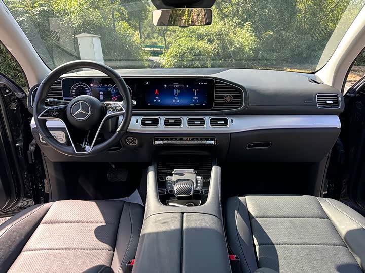 Фото 11 - Mercedes-Benz GLE-Class