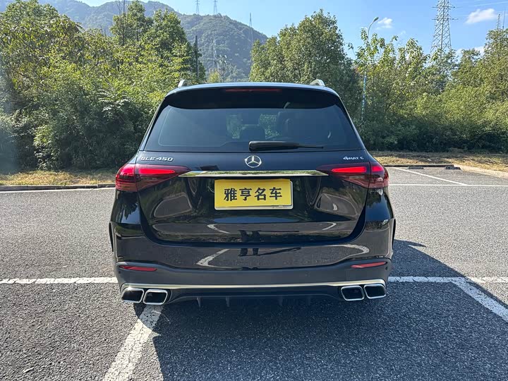 Фото 17 - Mercedes-Benz GLE-Class