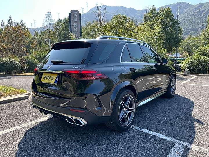 Фото 18 - Mercedes-Benz GLE-Class