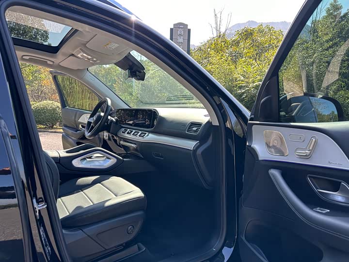 Фото 8 - Mercedes-Benz GLE-Class