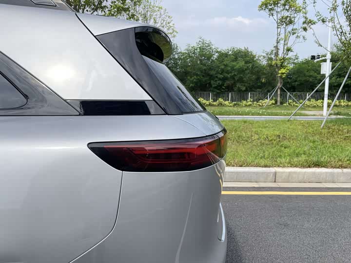 Фото 16 - XPeng G9