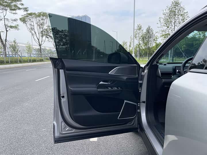 Фото 17 - XPeng G9