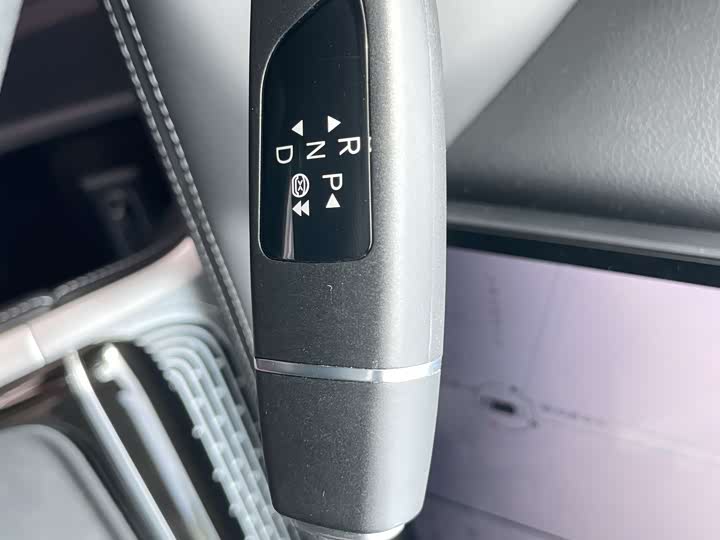 Фото 6 - XPeng G9