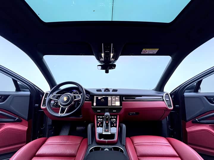 Фото 17 - Porsche Cayenne