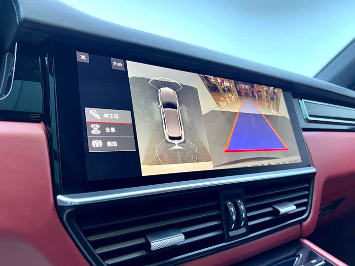 Фото 27 - Porsche Cayenne