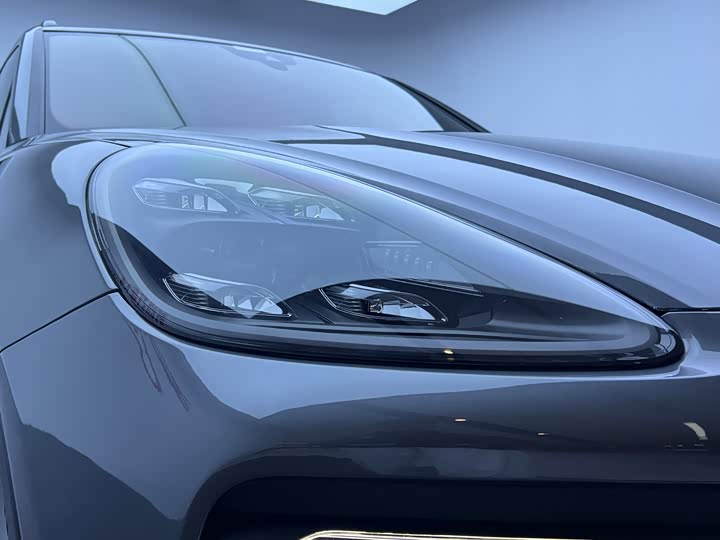 Фото 8 - Porsche Cayenne