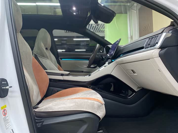 Фото 10 - BYD Song Plus Hybrid/EV