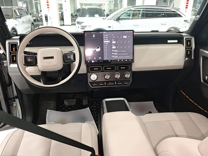 Фото 10 - Chery iCar V23