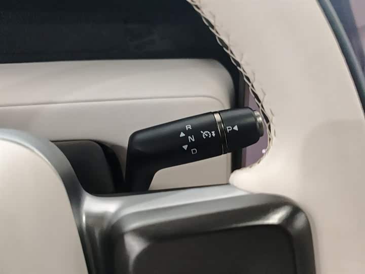 Фото 14 - Chery iCar V23