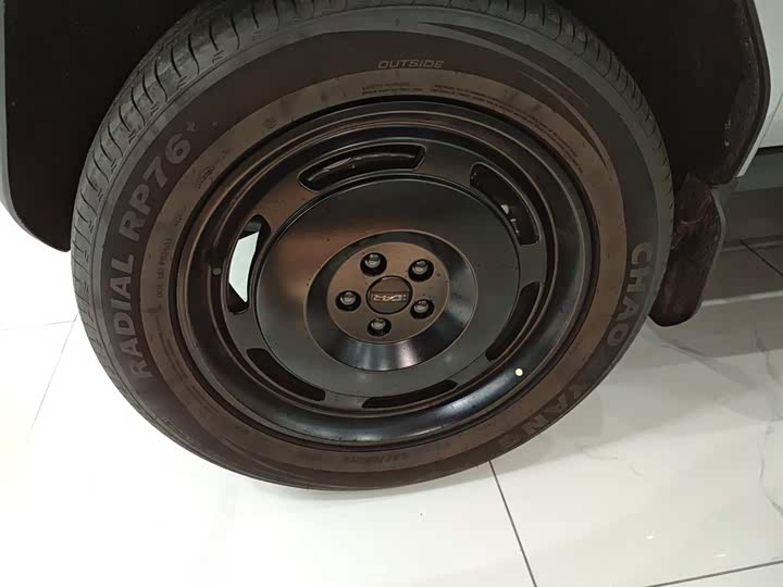 Фото 23 - Chery iCar V23