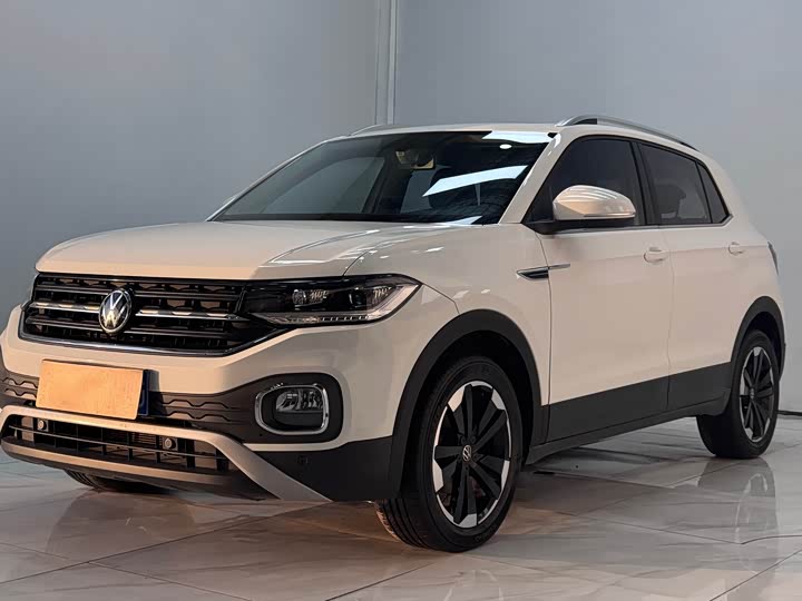 Фото 1 - Volkswagen Tacqua