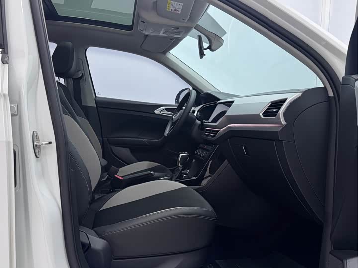 Фото 10 - Volkswagen Tacqua