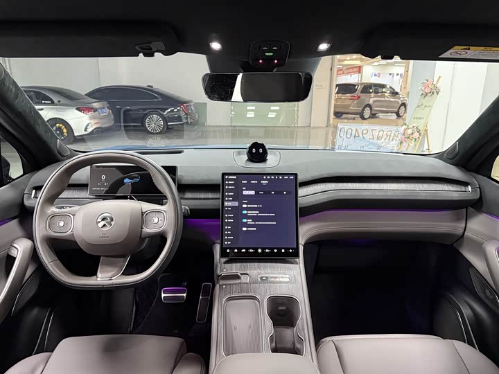 Фото 10 - Nio ES7