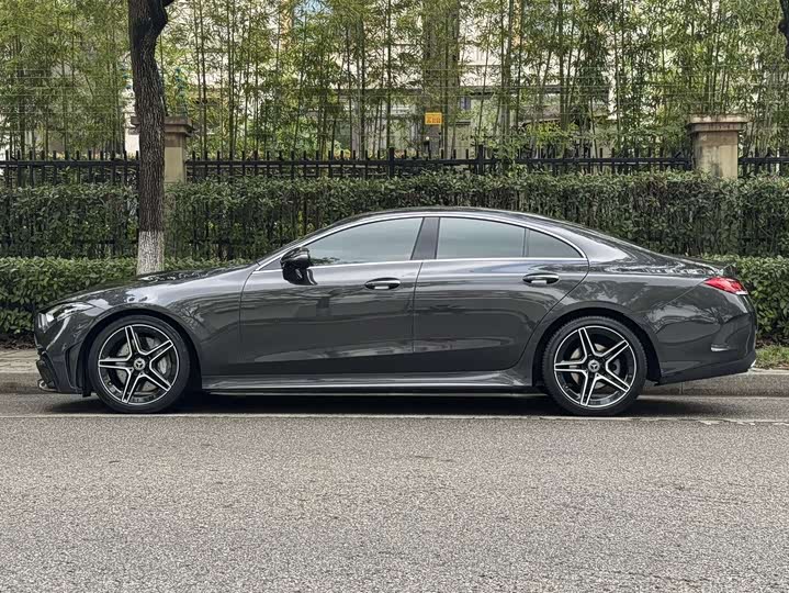 Фото 3 - Mercedes-Benz CLS-Class