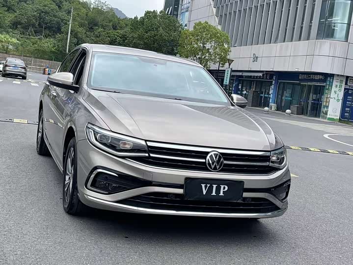 Фото 2 - Volkswagen Bora