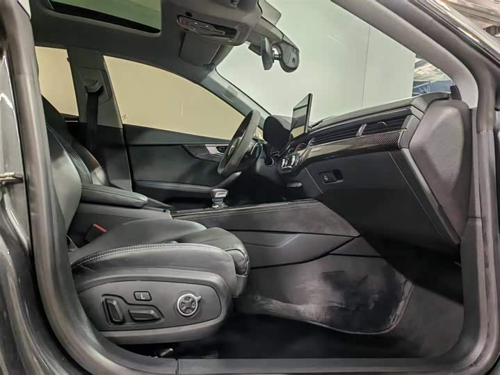 Фото 7 - Audi RS 5