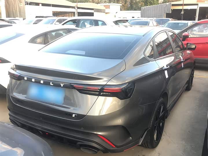 Фото 5 - Geely Binrui