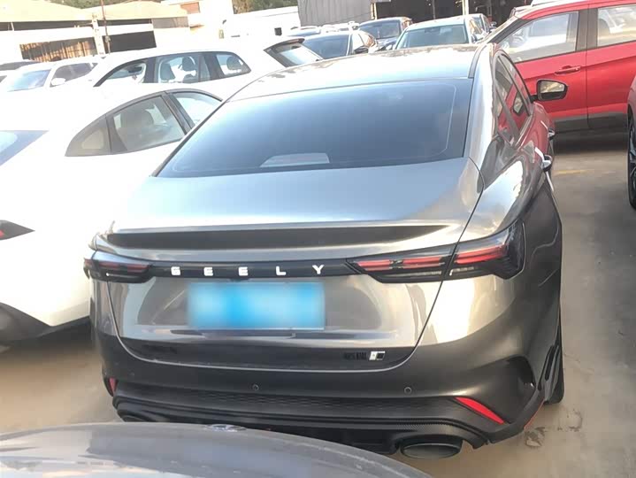 Фото 6 - Geely Binrui