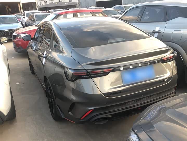 Фото 7 - Geely Binrui