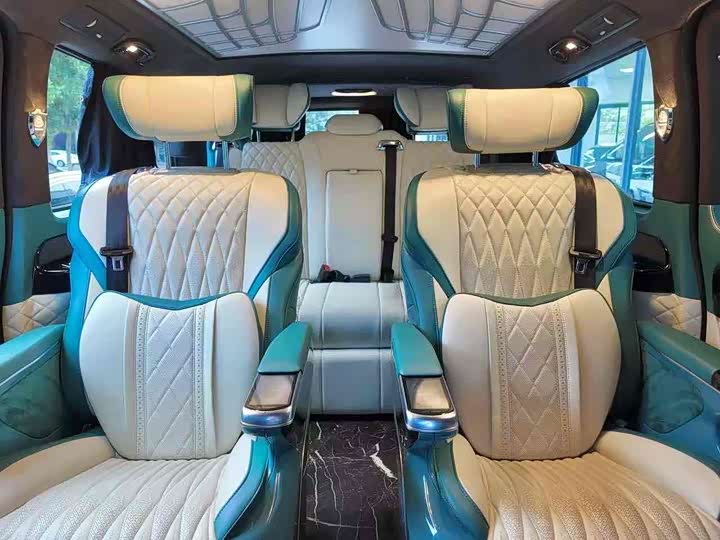 Фото 8 - Mercedes-Benz Vito