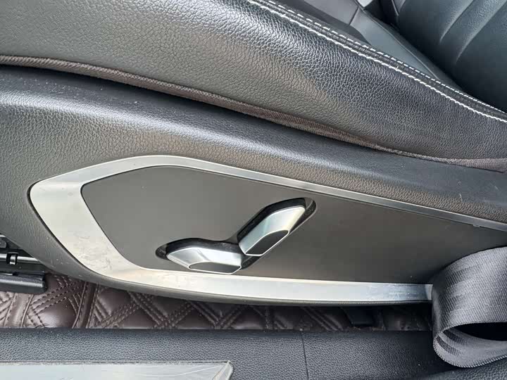 Фото 10 - XPeng G3