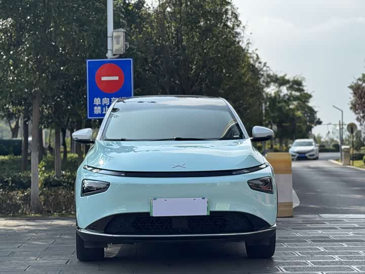 Фото 2 - XPeng G3