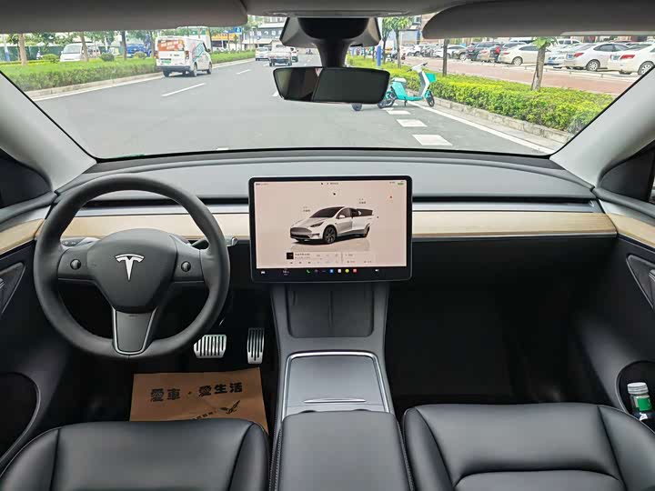 Фото 7 - Tesla Model Y