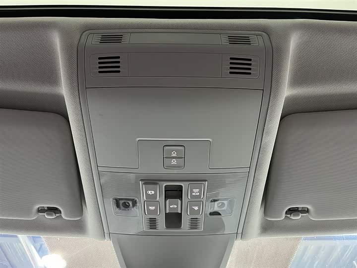 Фото 9 - Volkswagen Tayron GTE Hybrid