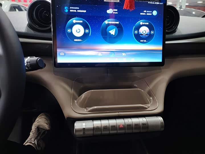 Фото 13 - BYD Dolphin